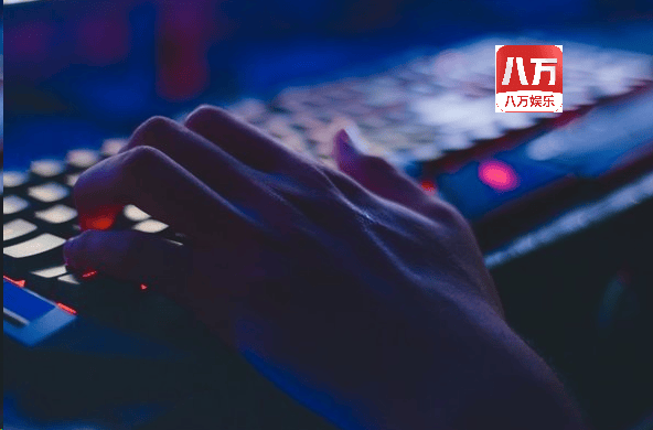 Faker重要时刻战术调整，法国队带队取胜！